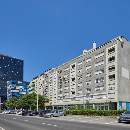 Apartment Madral Zagreb Buitenkant foto