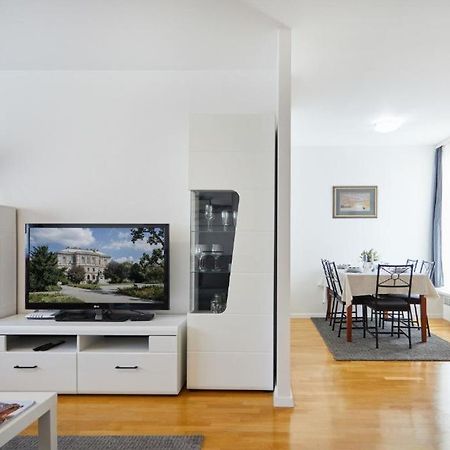 Apartment Madral Zagreb Buitenkant foto