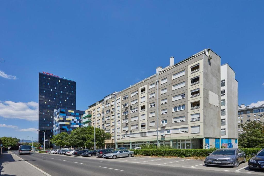 Apartment Madral Zagreb Buitenkant foto