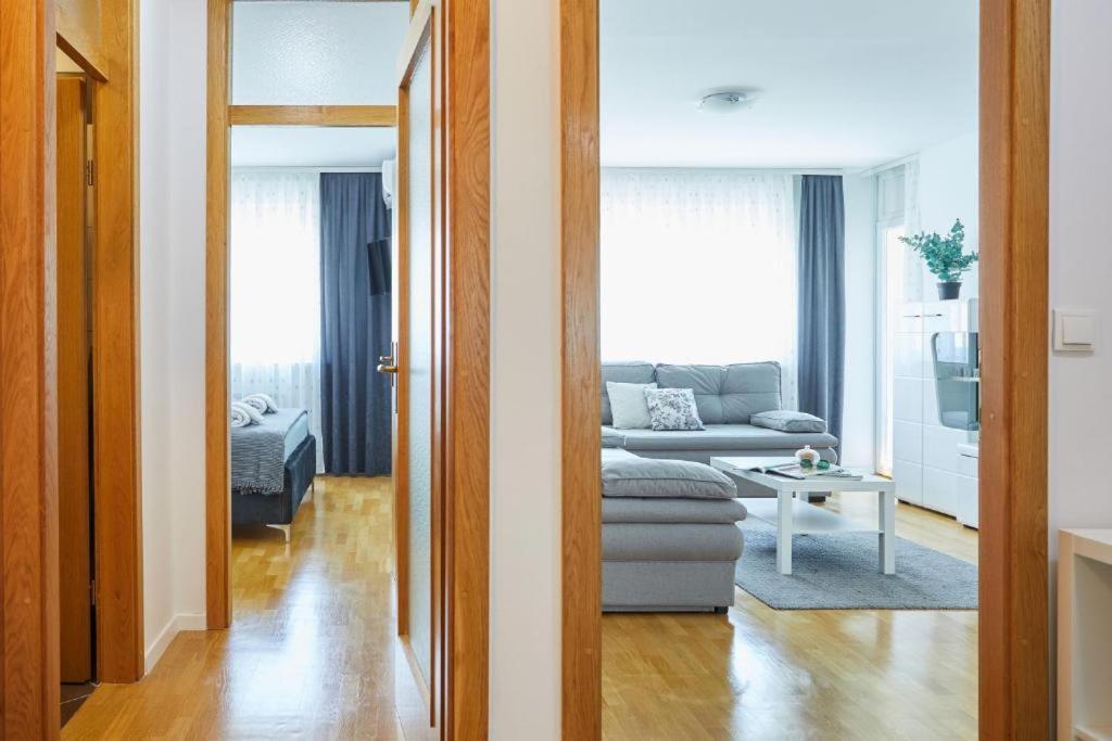 Apartment Madral Zagreb Buitenkant foto